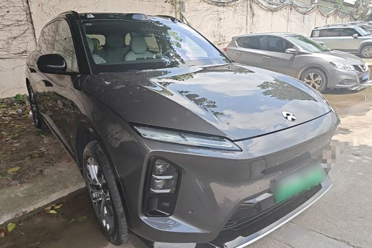 Used Nio ES6 2025 75 kWh Exterior 1
