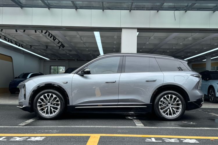 Used Nio ES6 2025 100 kWh Exterior 1