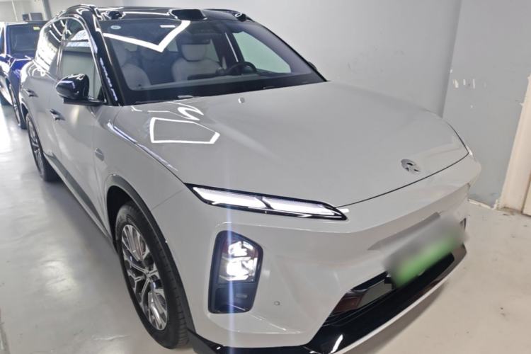 Used Nio ES6 2025 75 kWh Exterior 1