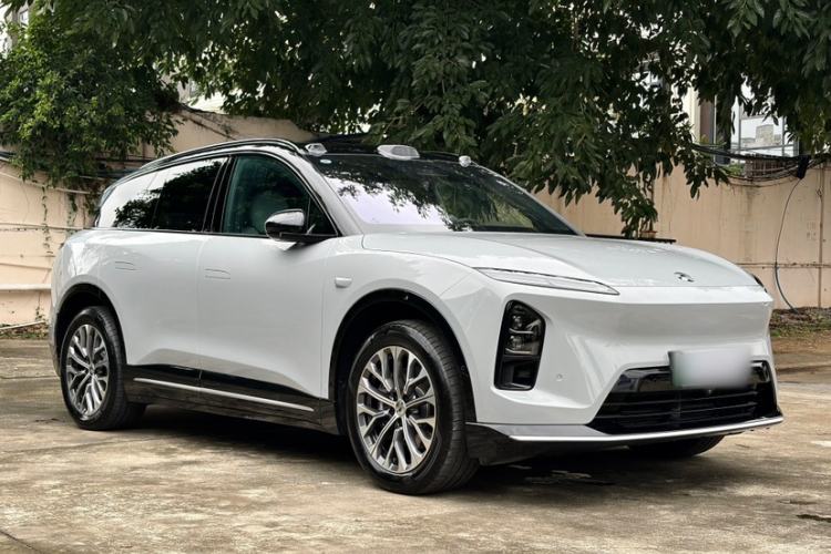 Used Nio ES6 2025 75 kWh Exterior 10