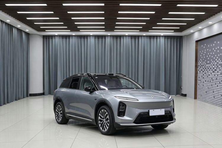 Used Nio ES6 2025 75 kWh Exterior 10