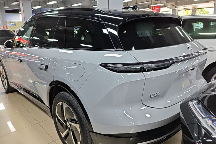 Used Nio ES6 2025 75 kWh Exterior 2