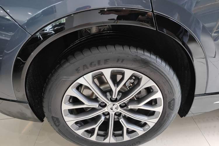 Used Nio ES6 2025 75 kWh Exterior 3