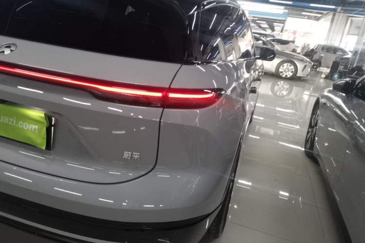 Used Nio ES6 2025 75 kWh Exterior 3