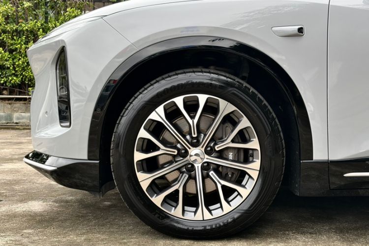 Used Nio ES6 2025 75 kWh Exterior 4