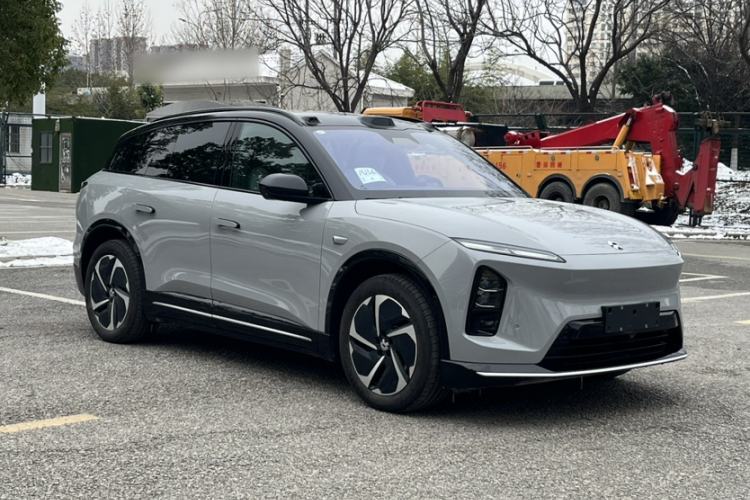 Used Nio ES6 2025 75 kWh Exterior 4
