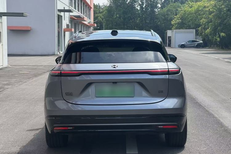 Used Nio ES6 2025 Model 100kWh 300,000th Anniversary Edition Exterior 5