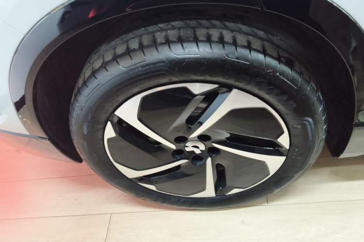 Used Nio ES6 2025 75 kWh Exterior 5