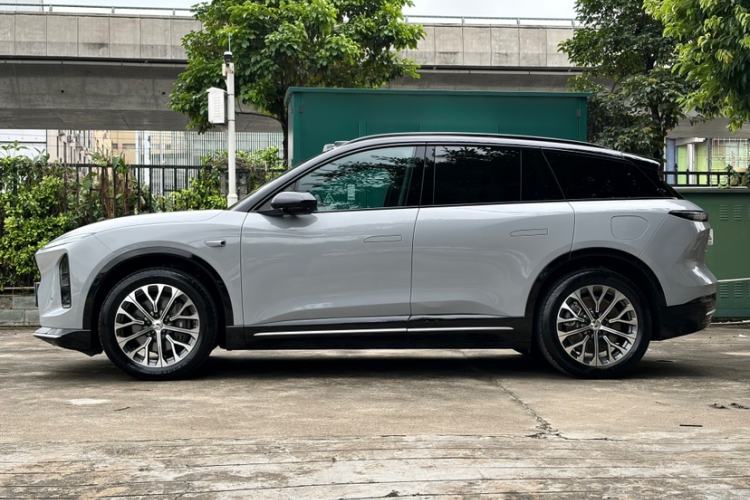 Used Nio ES6 2025 75 kWh Exterior 5