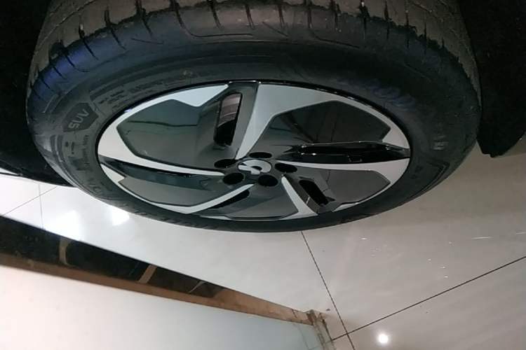 Used Nio ES6 2025 75 kWh Exterior 5