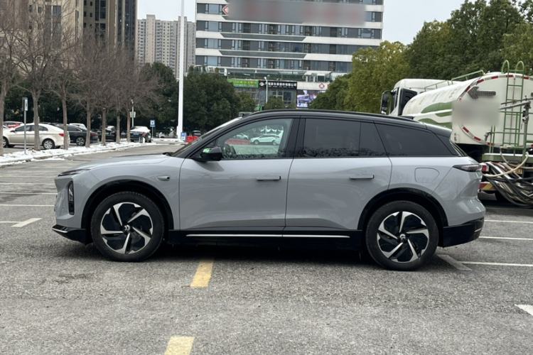 Used Nio ES6 2025 75 kWh Exterior 5
