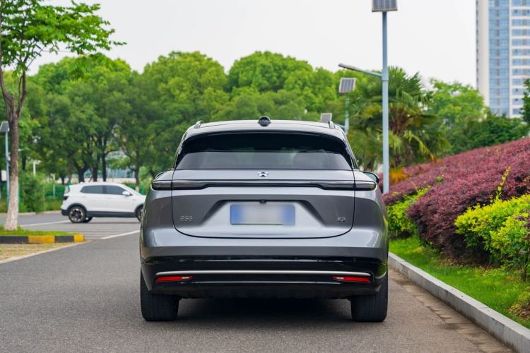 Used Nio ES6 2025 75 kWh Exterior 5
