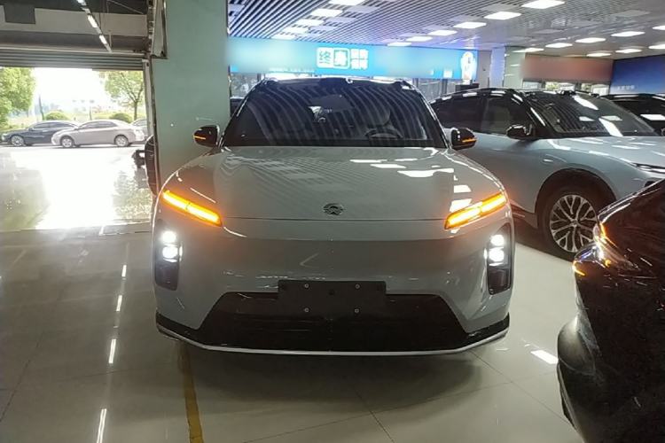 Used Nio ES6 2025 75 kWh Front