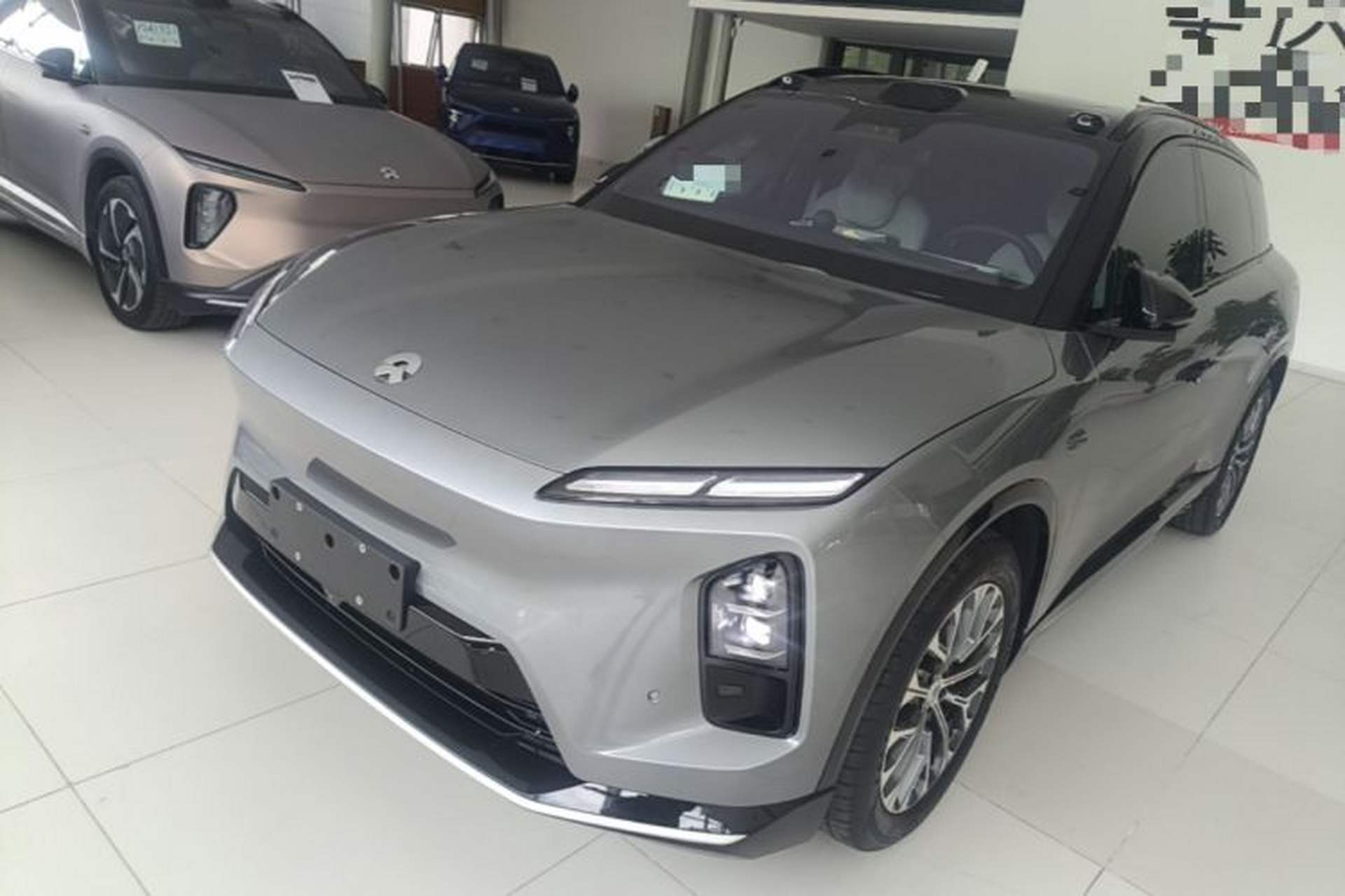 Used Nio ES6 2025 75 kWh Front Left 45 Deg