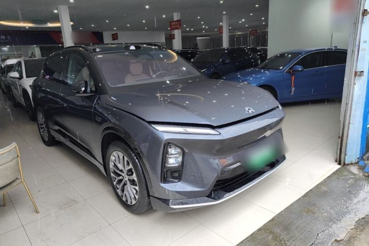 Used Nio ES6 2025 75 kWh Front Right 45 Deg