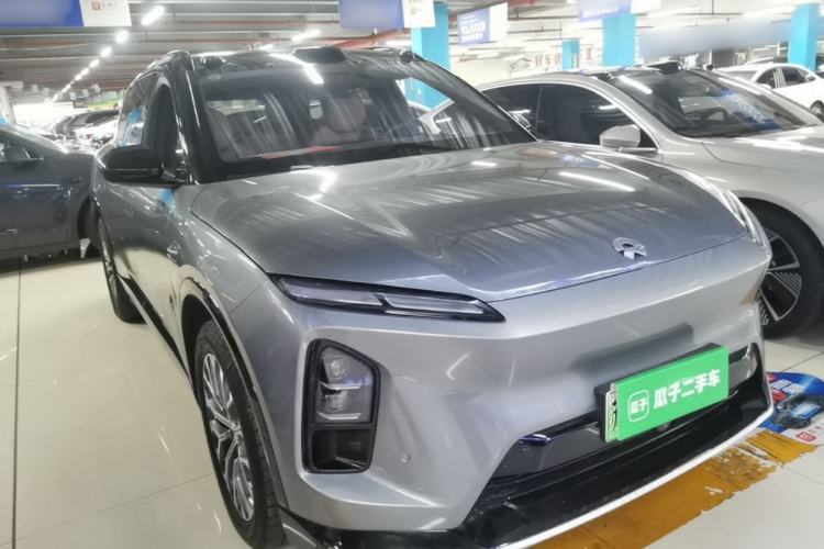 Used Nio ES6 2025 75 kWh Front Right 45 Deg