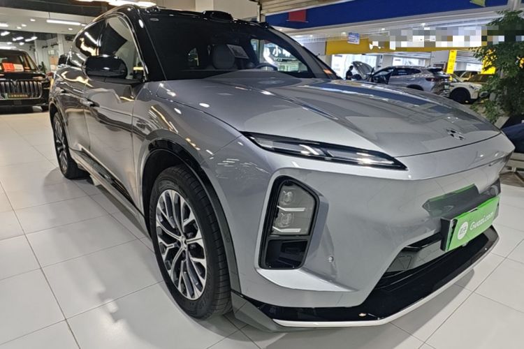 Used Nio ES6 2025 75 kWh Front Right 45 Deg