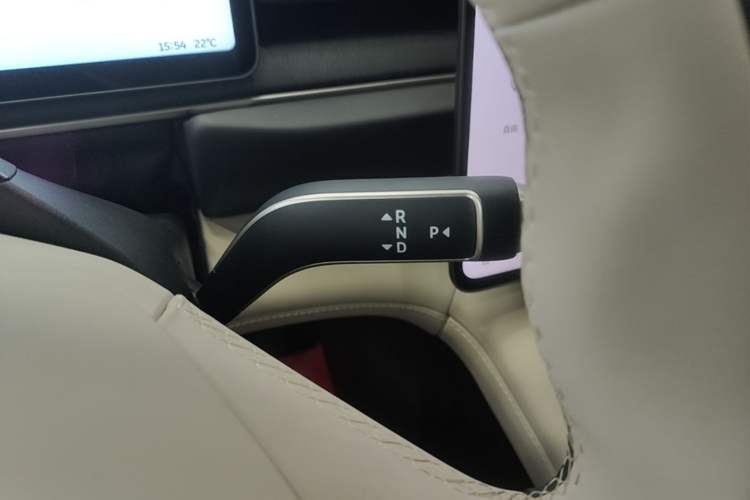 Used Nio ES6 2025 75 kWh Gear Lever