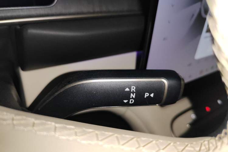 Used Nio ES6 2025 75 kWh Gear Lever