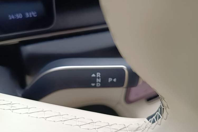 Used Nio ES6 2025 75 kWh Gear Lever