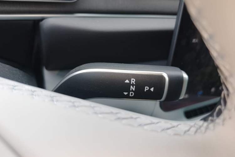 Used Nio ES6 2025 75 kWh Gear Lever