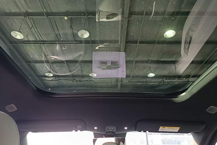 Used Nio ES6 2025 75 kWh Headliner