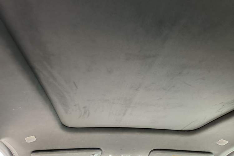 Used Nio ES6 2025 75 kWh Headliner