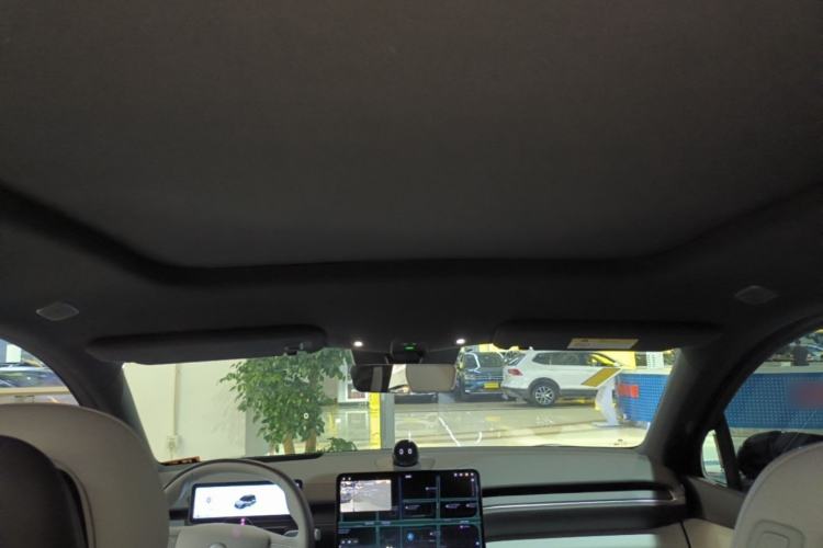 Used Nio ES6 2025 75 kWh Headliner