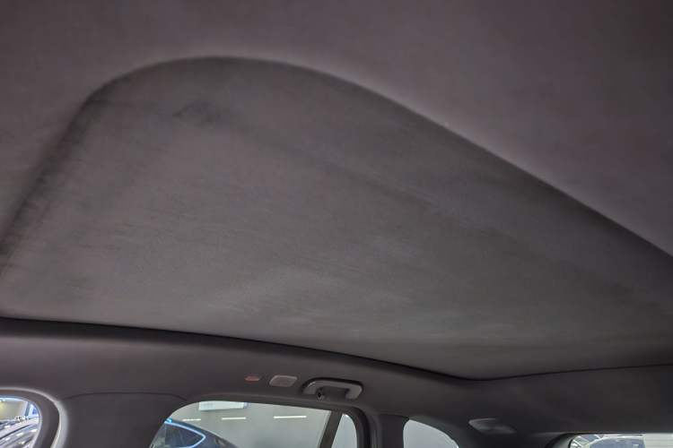 Used Nio ES6 2025 75 kWh Headliner