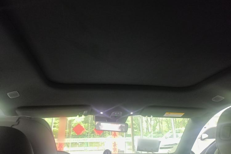 Used Nio ES6 2025 75 kWh Headliner