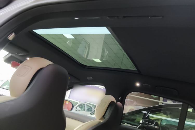 Used Nio ES6 2025 75 kWh Headliner