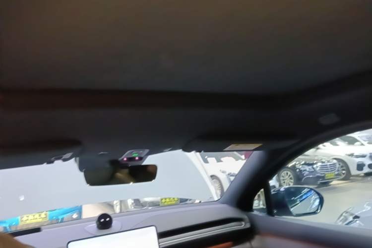 Used Nio ES6 2025 75 kWh Headliner