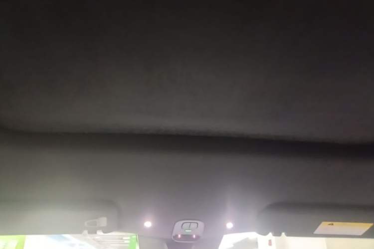 Used Nio ES6 2025 75 kWh Headliner