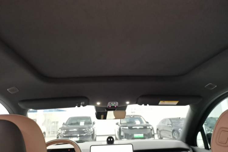 Used Nio ES6 2025 75 kWh Headliner