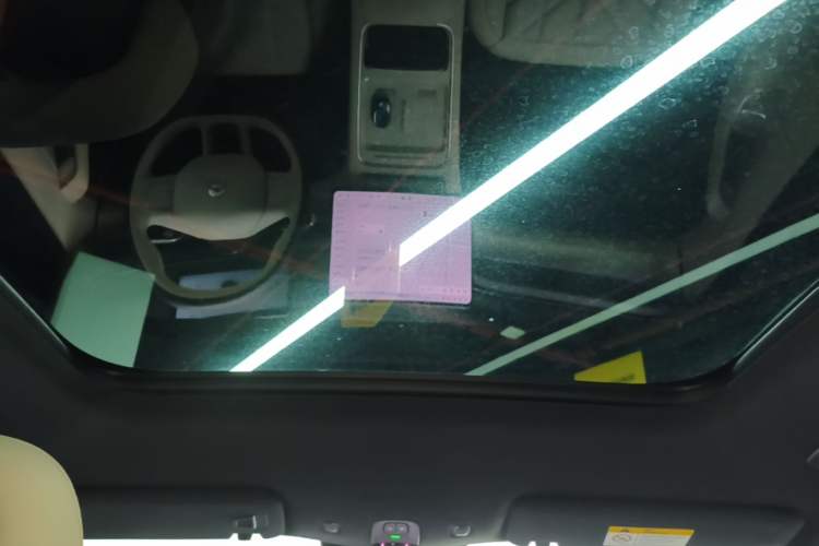 Used Nio ES6 2025 75 kWh Headliner