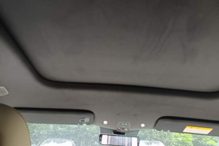 Used Nio ES6 2025 75 kWh Headliner