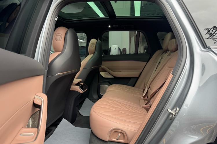 Used Nio ES6 2025 100 kWh Interior 1