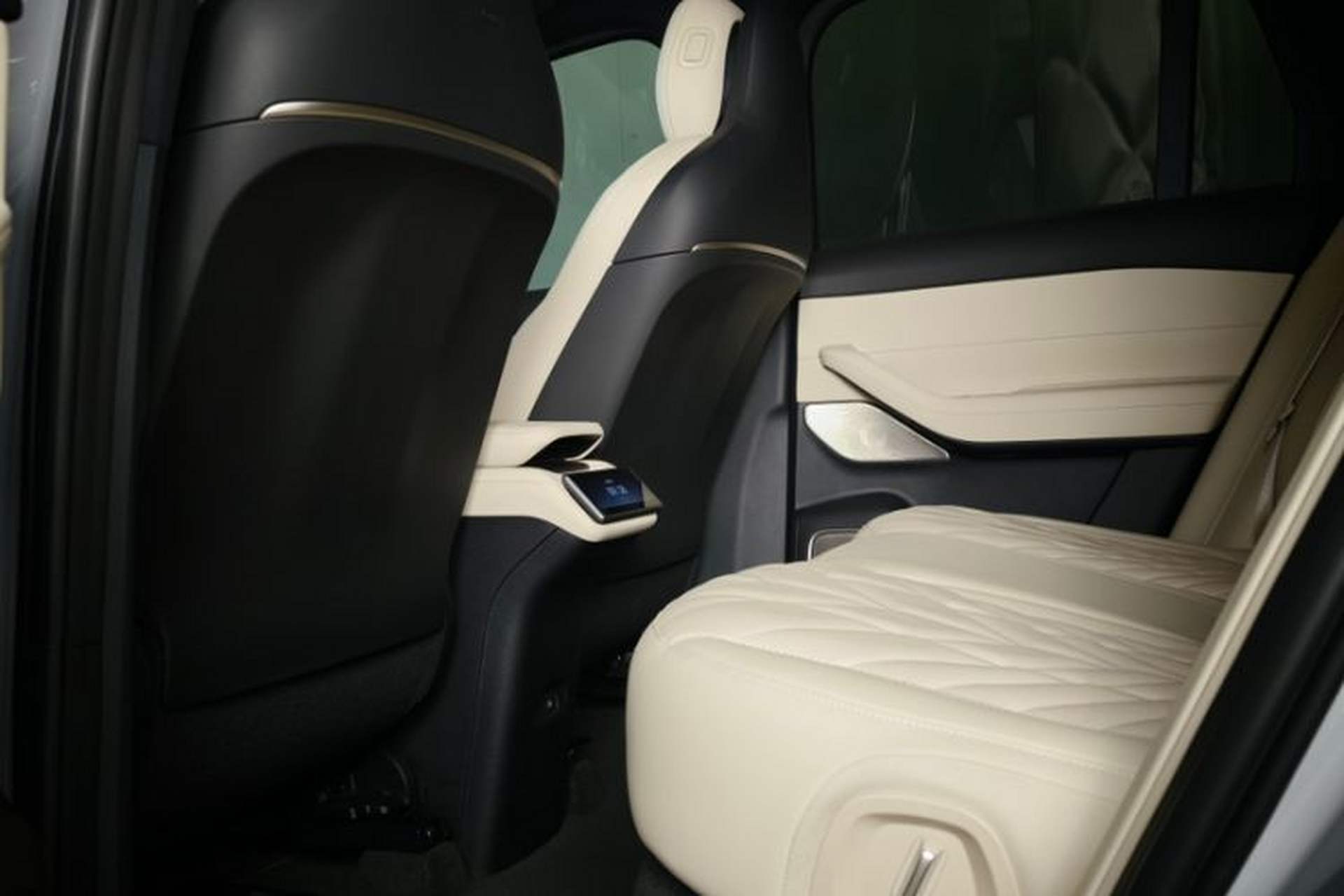 Used Nio ES6 2025 100 kWh Interior 2