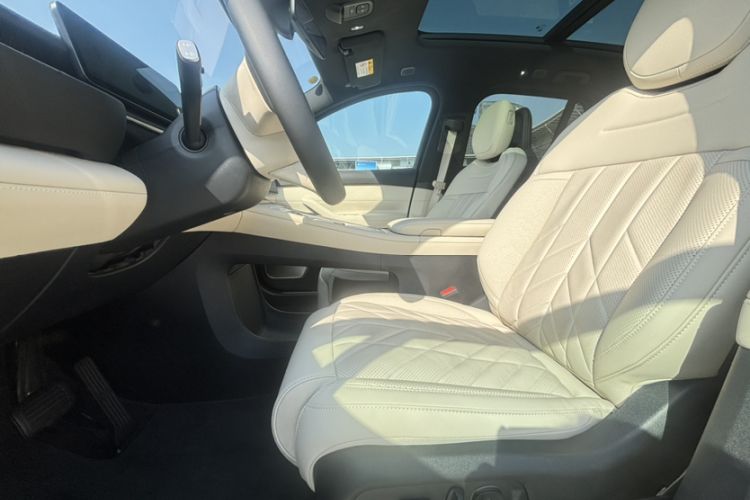 Used Nio ES6 2025 75 kWh Interior 3
