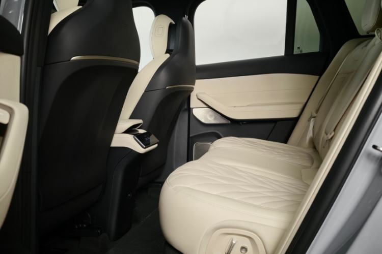 Used Nio ES6 2025 75 kWh Interior 3