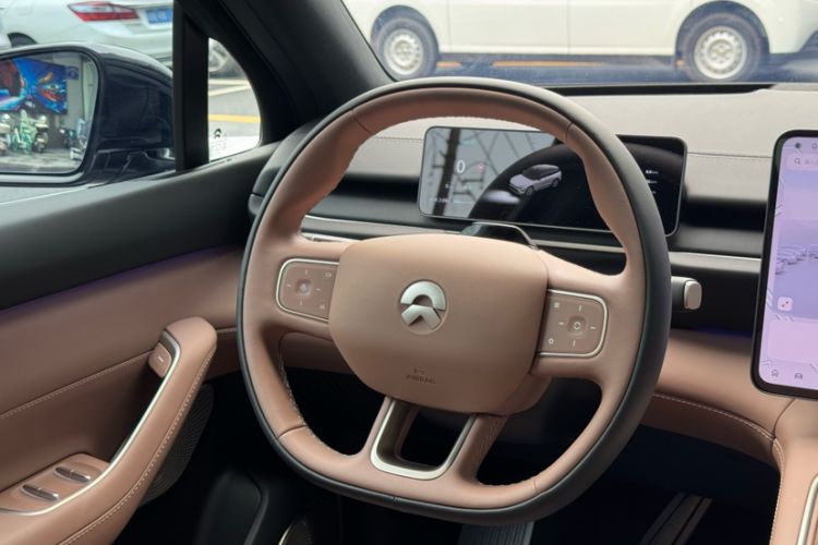 Used Nio ES6 2025 100 kWh Interior 4