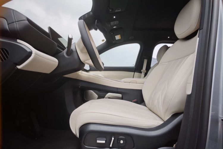Used Nio ES6 2025 75 kWh Interior 5