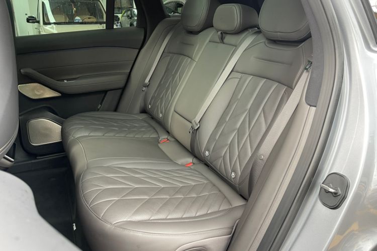 Used Nio ES6 2025 75 kWh Interior 5