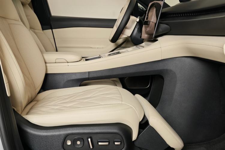 Used Nio ES6 2025 75 kWh Interior 6