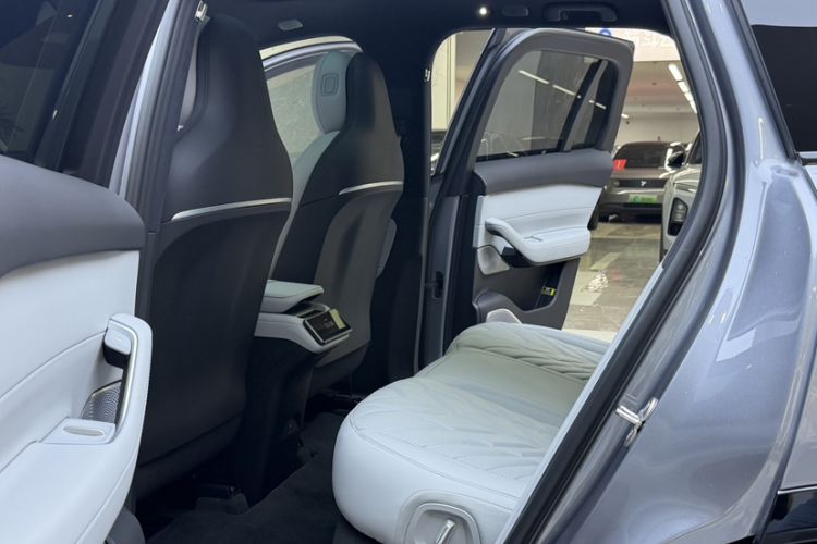 Used Nio ES6 2025 75 kWh Interior 6