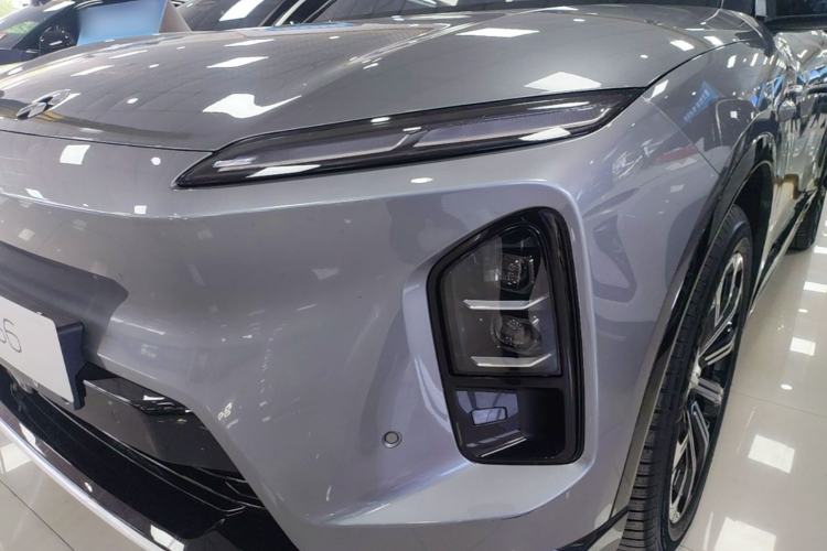 Used Nio ES6 2025 75 kWh Left Front Headlight