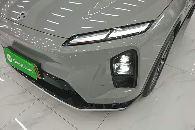 Used Nio ES6 2025 75 kWh Left Front Headlight