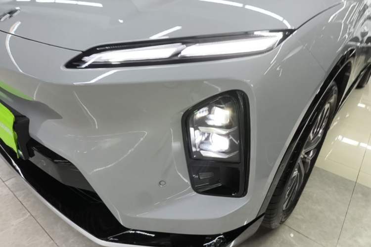 Used Nio ES6 2025 75 kWh Left Front Headlight