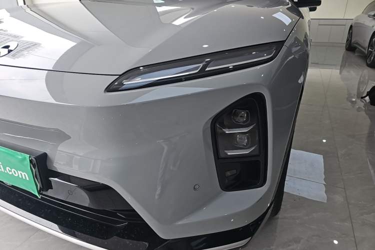 Used Nio ES6 2025 75 kWh Left Front Headlight