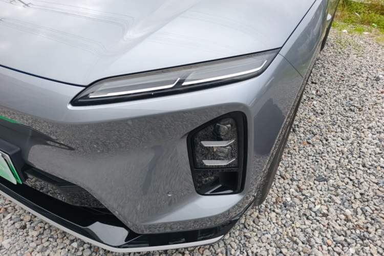 Used Nio ES6 2025 75 kWh Left Front Headlight